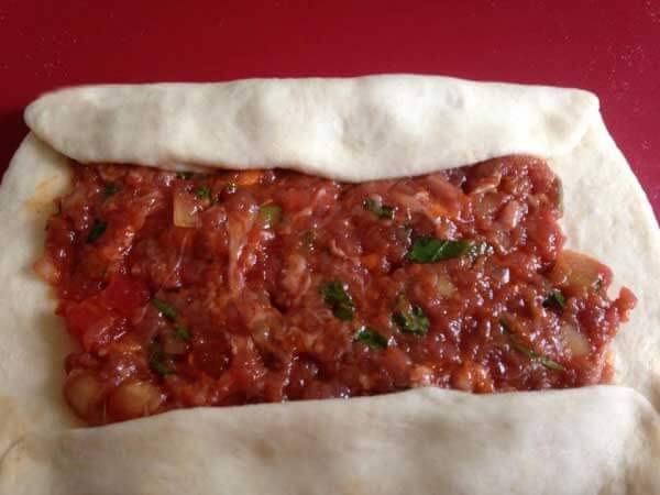 Fladen mit Hackfleisch - Kıymalı Kare Pide