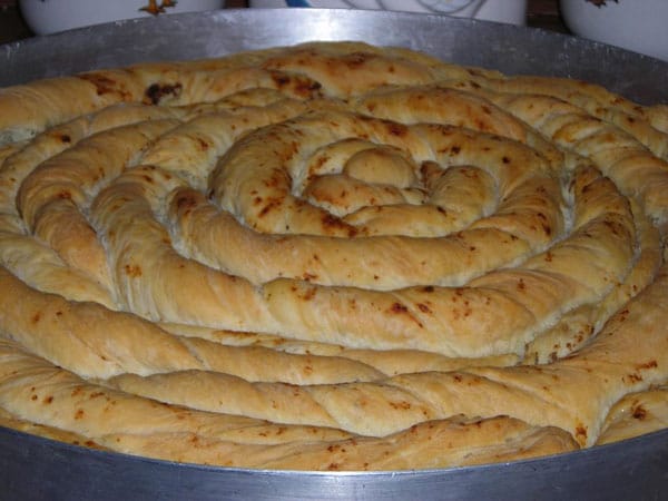 Börek mit Hackfleisch - Kıymalı Çekme Börek