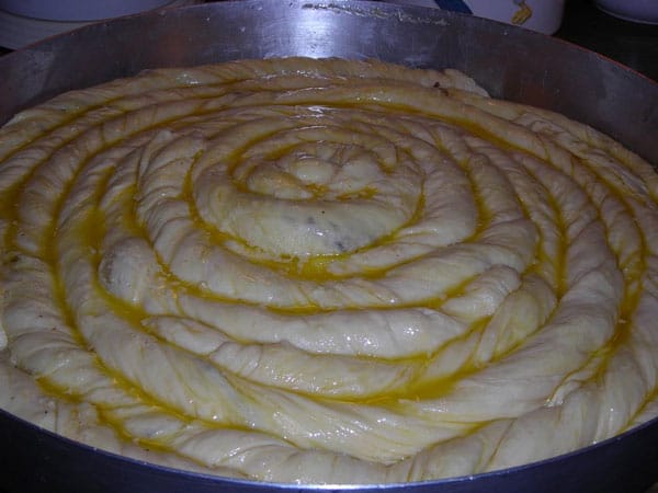 Börek mit Hackfleisch - Kıymalı Çekme Börek