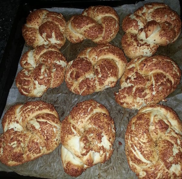 Sesamringe mit Sonnenblumenkerne - Çekirdekli Simit