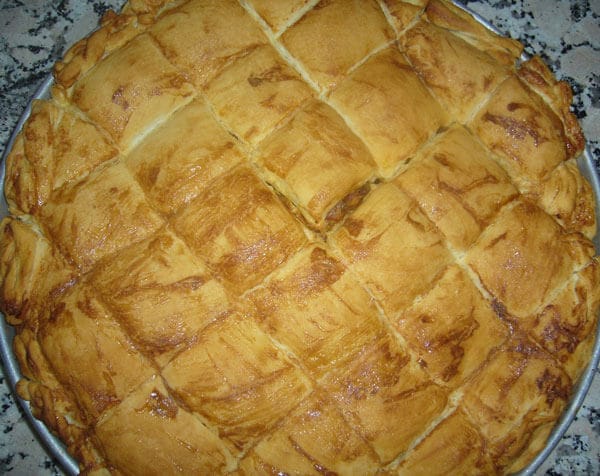 Börek mit Auberginen und Hack - Patlıcanlı Kıymalı Börek