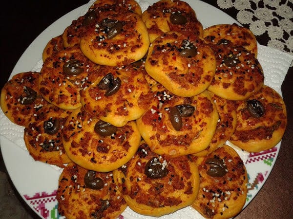 Brot mit Paprikamark - Biberli Ekmek