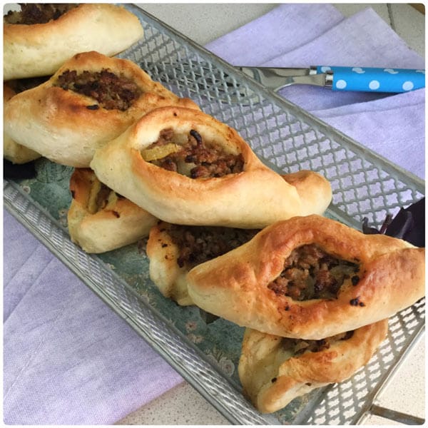 Mini Fladen mit Hackfleisch - Minik Kıymalı Pide