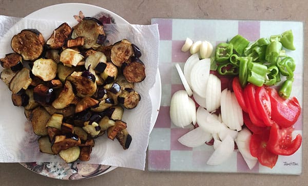 Auberginen Moussaka mit Fleisch - Etli Patlıcan Musakka