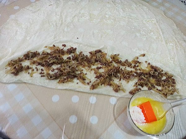 Börek mit Kartoffel und Hack - Patatesli Kıymalı Börek