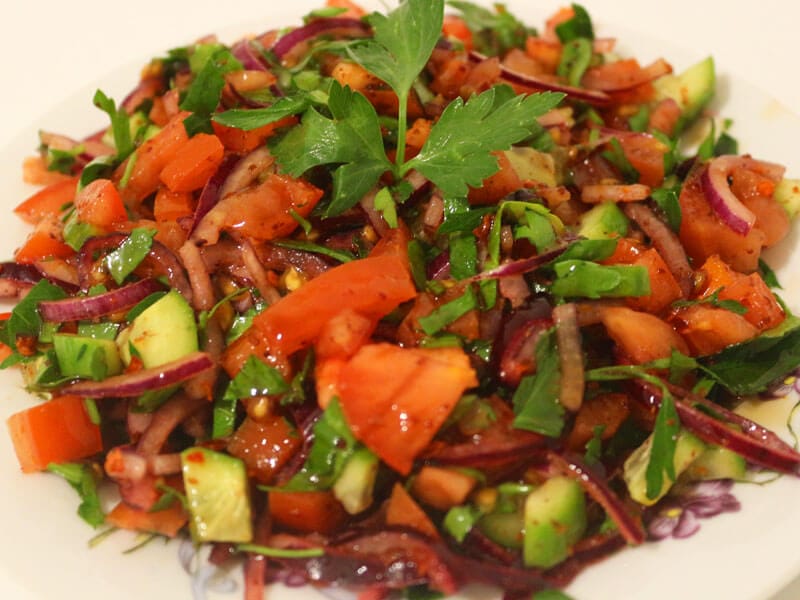 Tomatensalat mit Zwiebeln Einfaches Salat Rezept